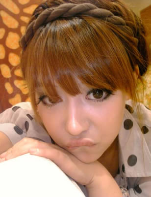 ˼�����Ǳ�ʱ����ȡ��_��Լ���õĳ���Ů��QQ�ռ��ز�