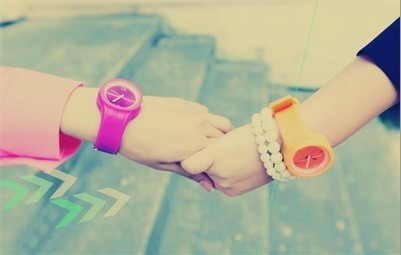 ���Ϲµ������˽�_���뱳�ѵķ������˸�QQ�ռ�װ���ز�