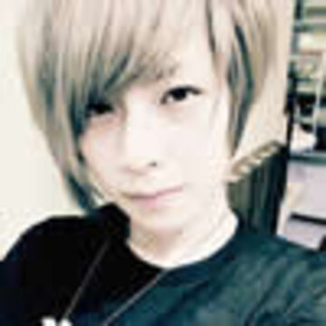 QQ�ռ�ͷ��_www.qqtn.com
