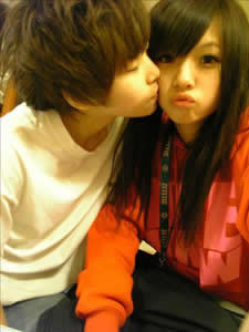 QQ�ռ�ͼƬ�ز�