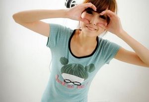 QQ�ռ�С���ز�