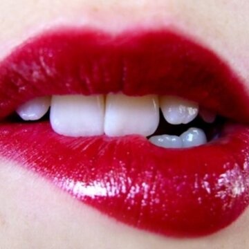 QQ�ռ�С���ز�
