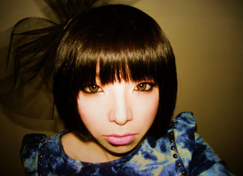 QQ�ռ�С���ز�