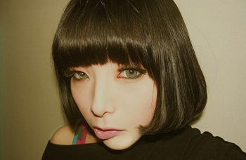 QQ�ռ�С���ز�