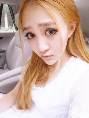 ����Ů���ռ��ز�
