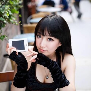 ����������ڸǲ�����α_�����ķ������Ը�Ů��QQ�ռ�ͼƬ