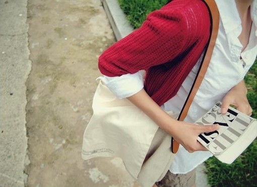 �һ���Ű�ԶԶ���뿪_�⾳Ψ���ķ�����Ů��QQ�ռ�ͼƬ