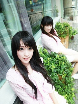 �Ұ��Լ������΢�Ľ���_�ɰ�˫��̥���û�QQ�ռ�ͼƬ�ز�