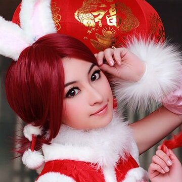 Ϊ�㴩�Ϻ�ɫ����_2011����ϲ��Ů��QQ�ռ�ͼƬ�ز�