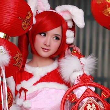 Ϊ�㴩�Ϻ�ɫ����_2011����ϲ��Ů��QQ�ռ�ͼƬ�ز�