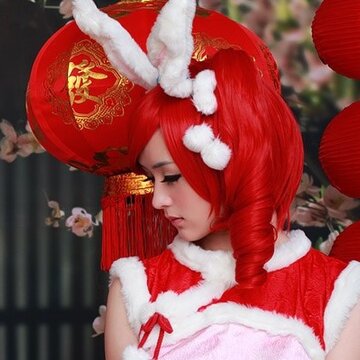Ϊ�㴩�Ϻ�ɫ����_2011����ϲ��Ů��QQ�ռ�ͼƬ�ز�