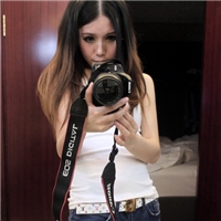 ��΢�ĳ�ŵ��˭�ȴ���_����ʱ�еķ�����Ů��QQͷ��