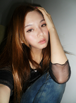 ��Ҫί���Լ����Ҹ�_ʱ�г���Ů��QQ�ռ�ͼƬ