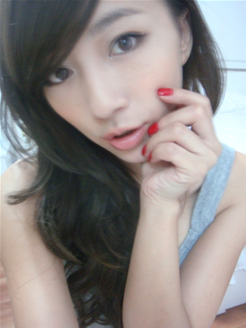 �����Ըеķ�����Ů��QQ�ռ�ͼƬ�ز�