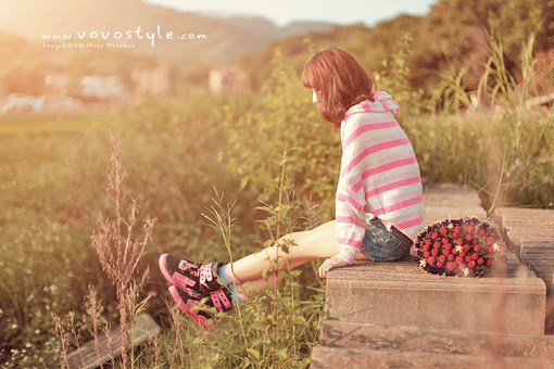 �����ȥ��Ѱ�Ƿݿ���_Ư��Ψ�����˸�Ů��QQ�ռ�ͼƬ�ز�