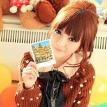 �Һͼ�įԽ��Խ��Ϥ_������Եĺ��Ů��QQ�ռ�ͼƬ�ز�