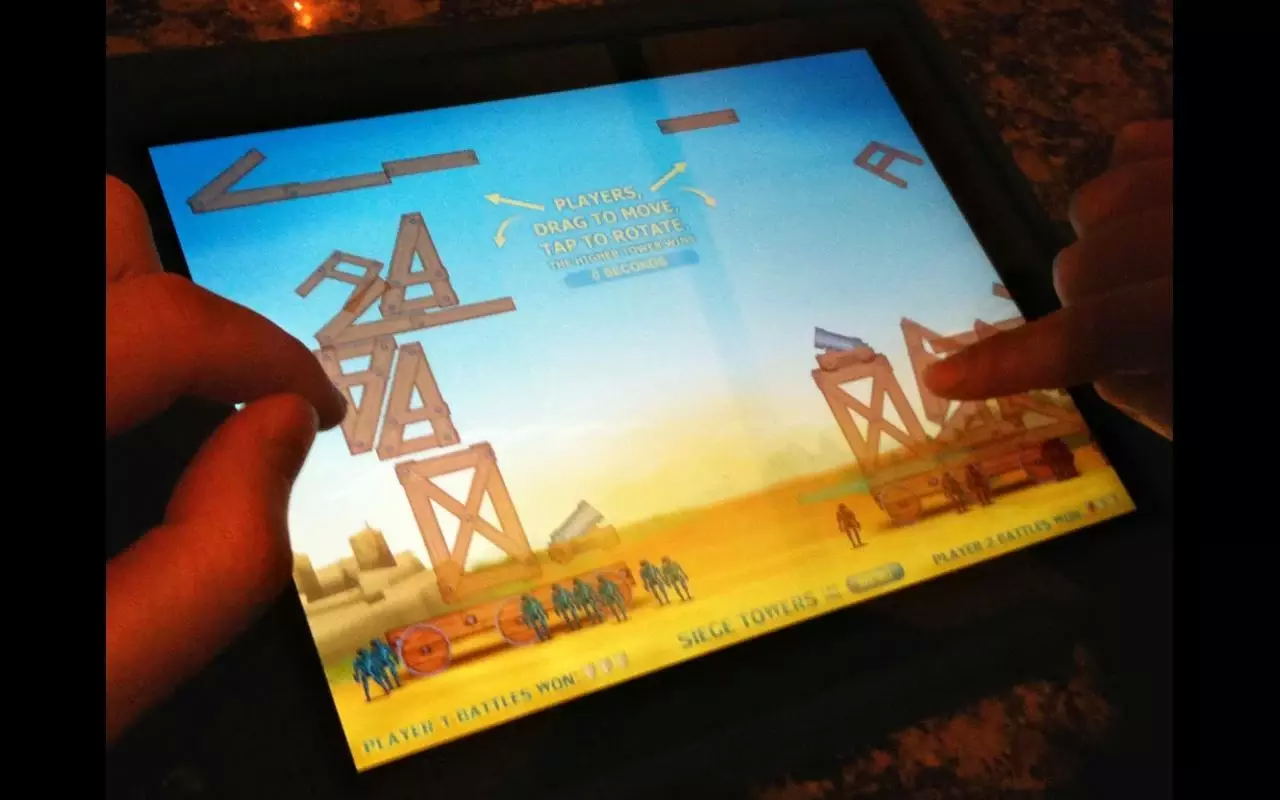 Siege Towers For Two(������˫��ս)v1.22 ��׿��