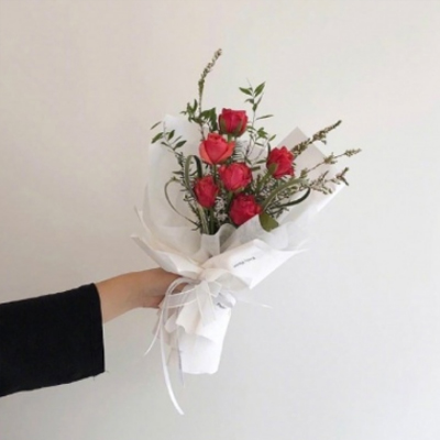 ���Ҹ����۵ĸ���ǩ�� �ҵ��к�����������