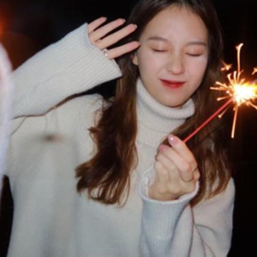 玩仙女棒的朋友圈短句 手拿仙女棒的唯美句子 玩仙女棒的朋友圈短句 手拿仙女棒的唯美句子
