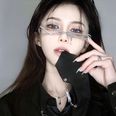 暗黑系高级又很魅力的女头好看 2022全新很有范的女头