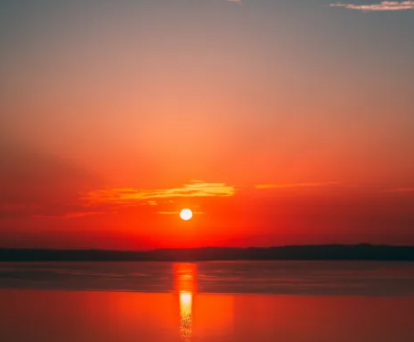 湖边夕阳余晖的唯美说说 落日与晚霞的唯美短句 湖边夕阳余晖的唯美说说 落日与晚霞的唯美短句