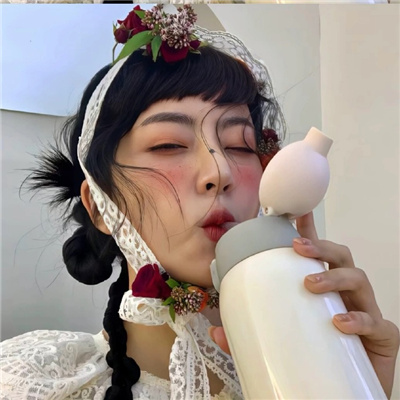 ��������Ůͷ����ins�о� ͷ��رر���Ůͷ