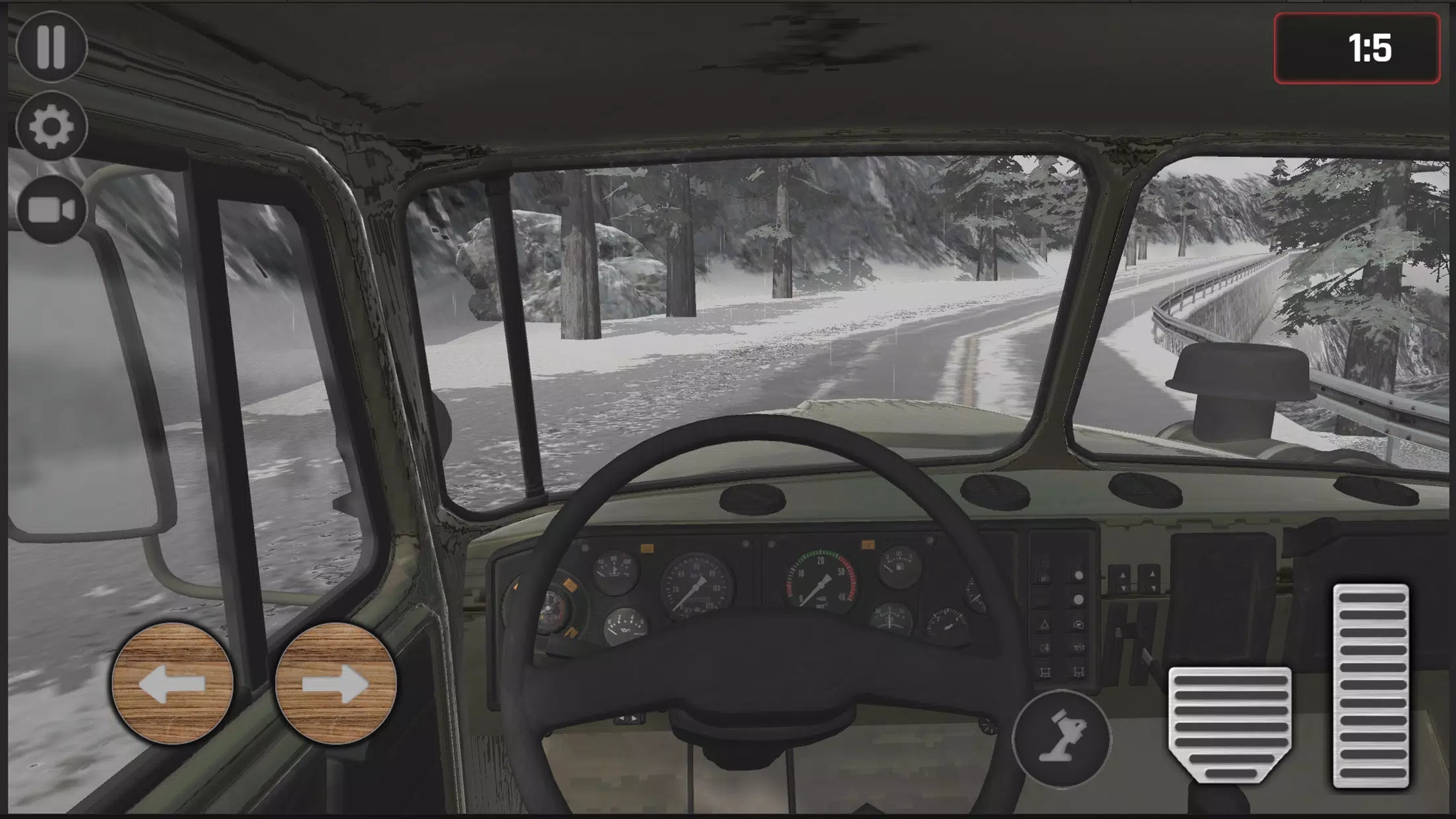 ���ÿ���ģ����(Military Truck)v1.0 ɳĮ��