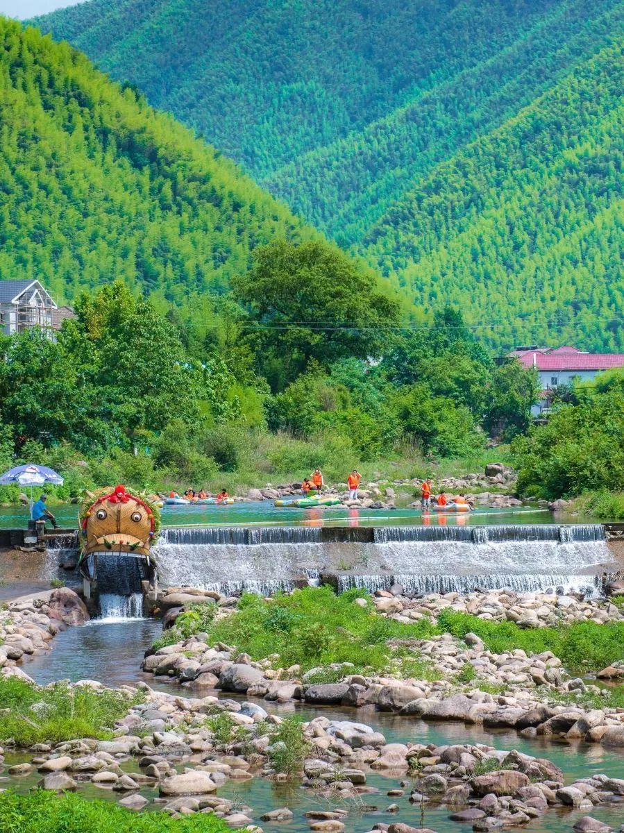 ����TourС������·��̽���羰ʵ��ͼ