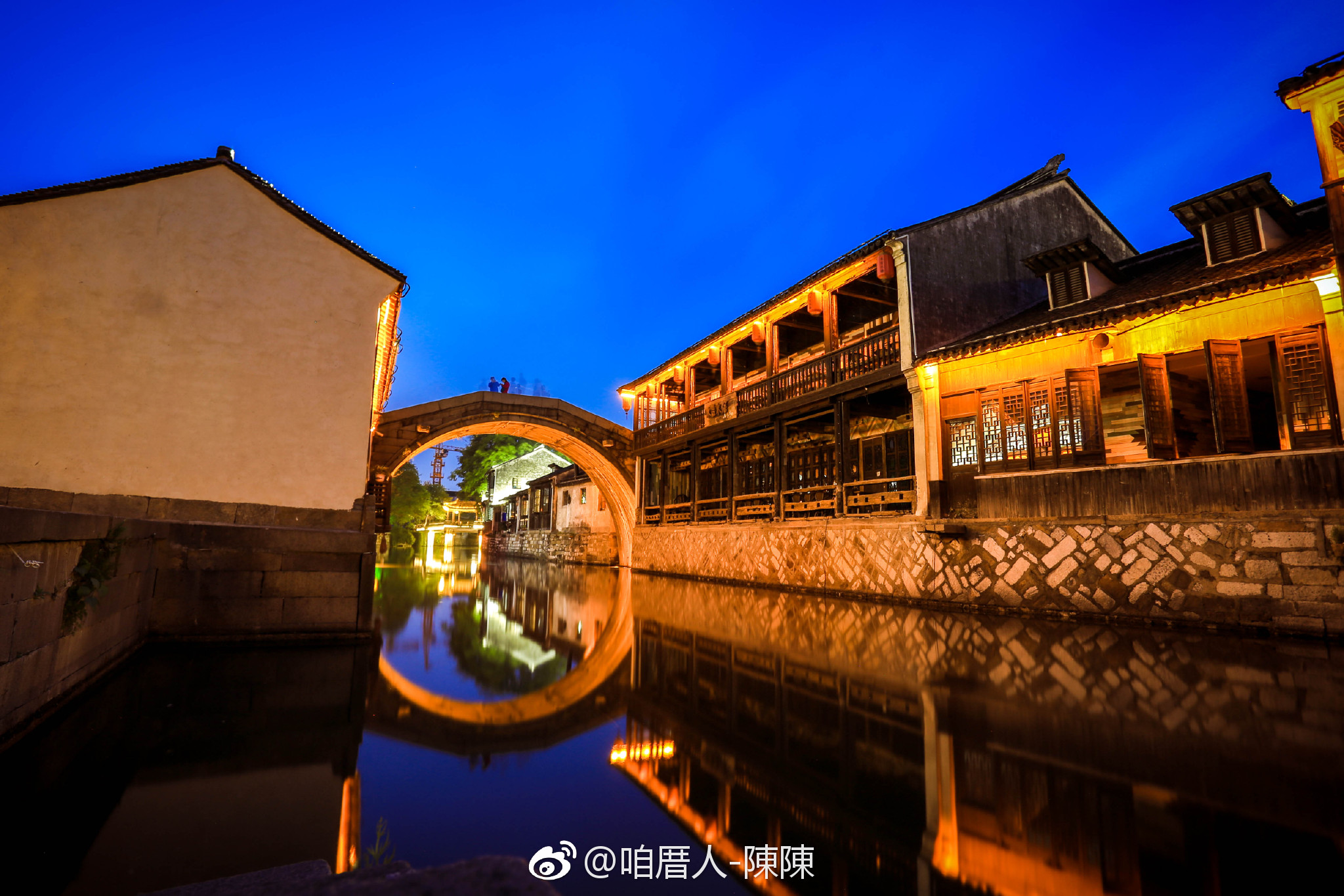 阑珊处夜游打卡攻略城市隐藏美景夜景实拍图