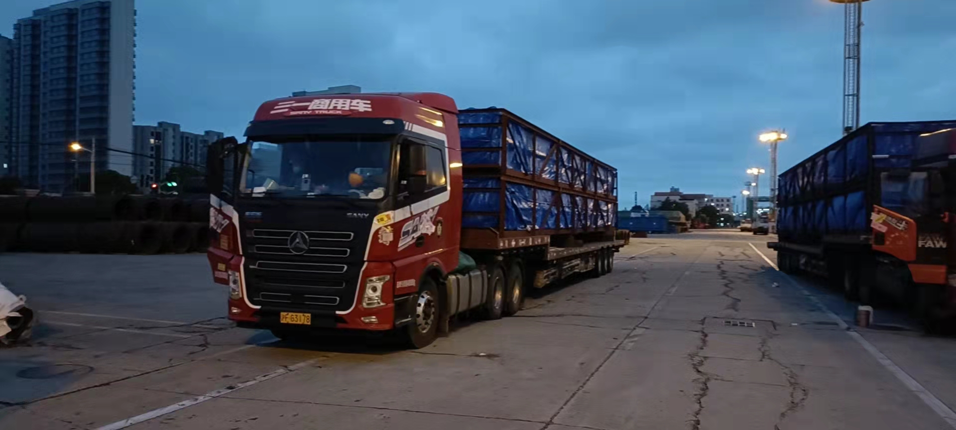 �۴�����ר������ ����������� �������䳡��