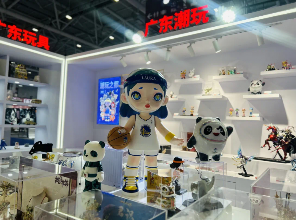 酷玩星小众设计师潮玩推荐