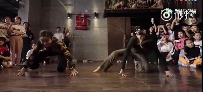 蜘蛛音乐舞蹈Spider Music Dance高清现场演出视频片段