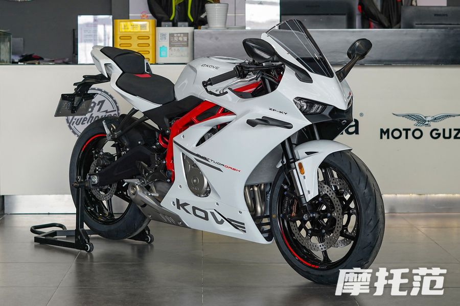 KOVE MOTO 凯越机车 450RR 实拍