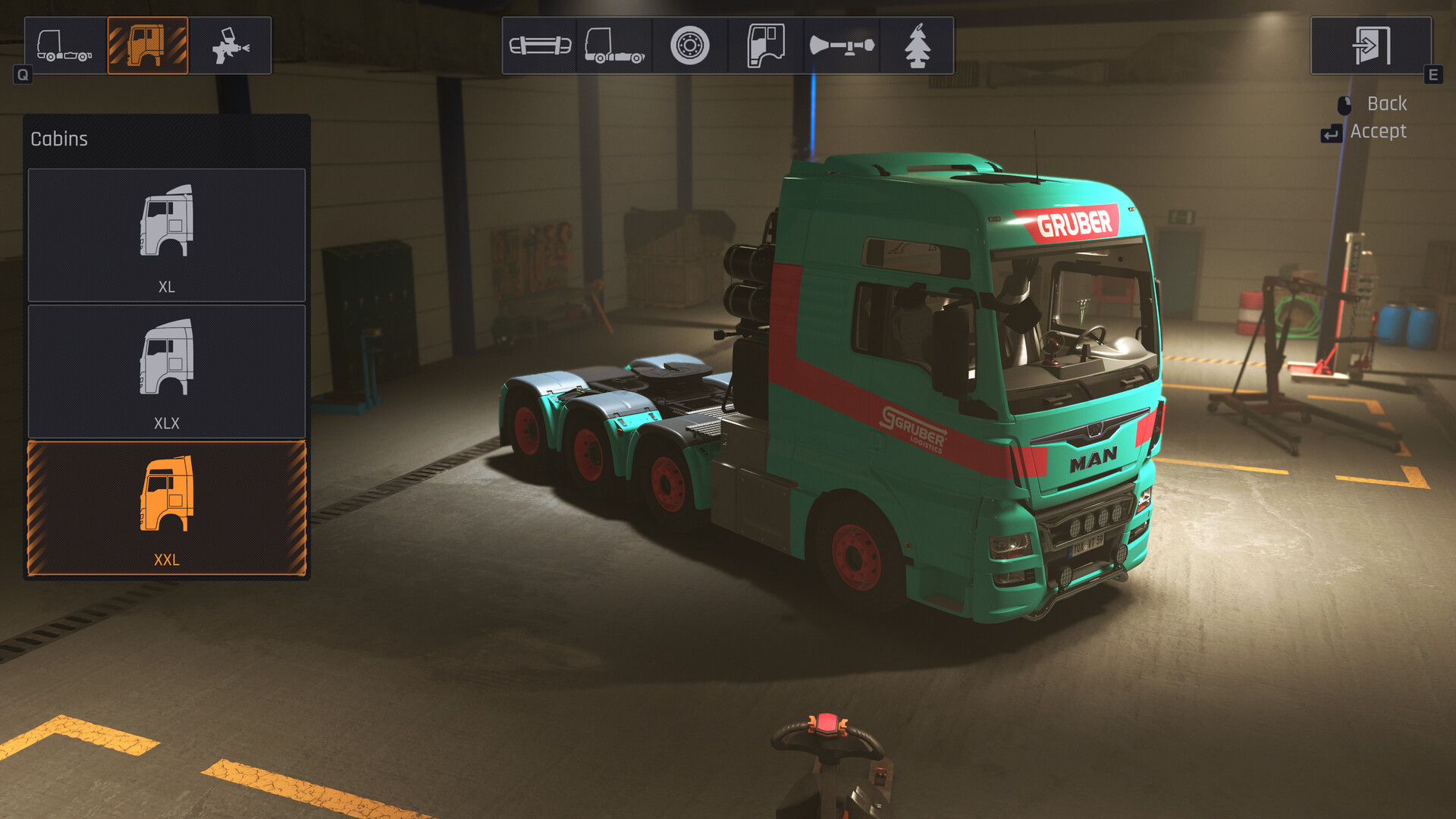 卡车物流模拟器汉化版(Truck Cargo Simulator)游戏主界面和驾驶场景截图