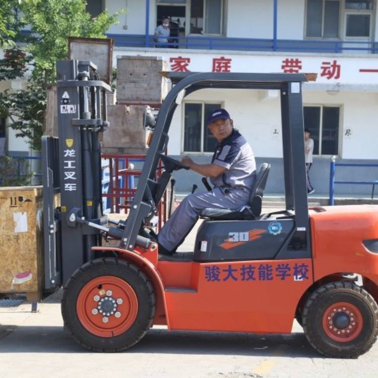 叉车考试宝典实操考试扣分项注意事项配图